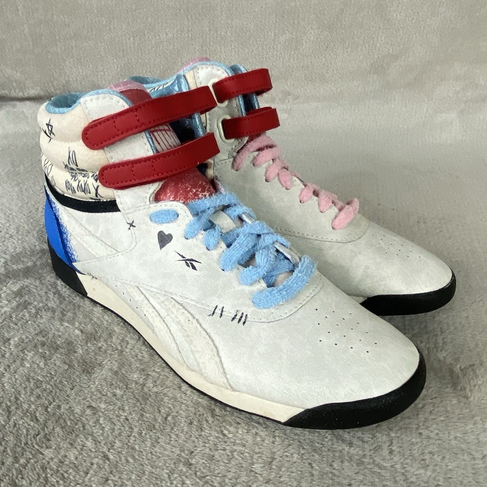 Reebok  X Harley Quinn DC Comics Womens Sneakers Size 10 White Blue Leather NEW